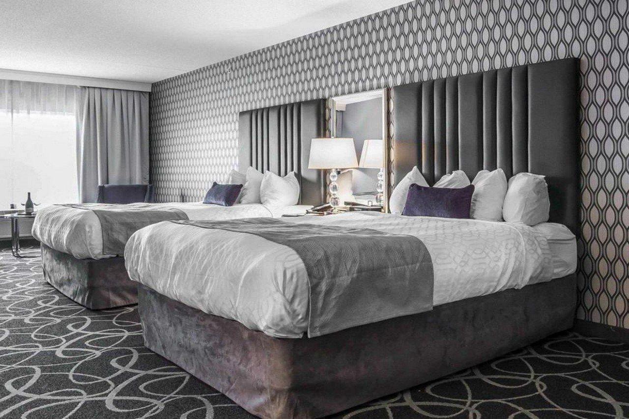Park Manor Hotel クリフトン・パーク エクステリア 写真 A typical room at the Hilton Garden Inn