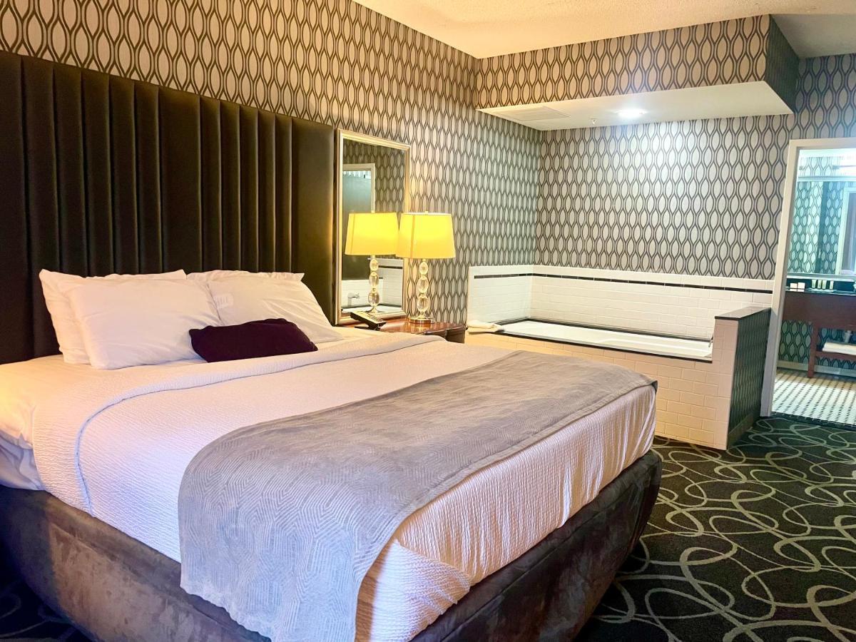 Park Manor Hotel クリフトン・パーク エクステリア 写真 A room at the Hilton Garden Inn in San Francisco